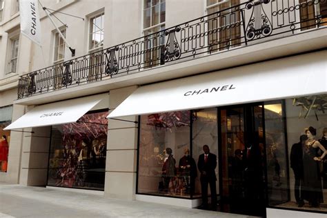 biggest chanel store in the world|where are chanel stores located.